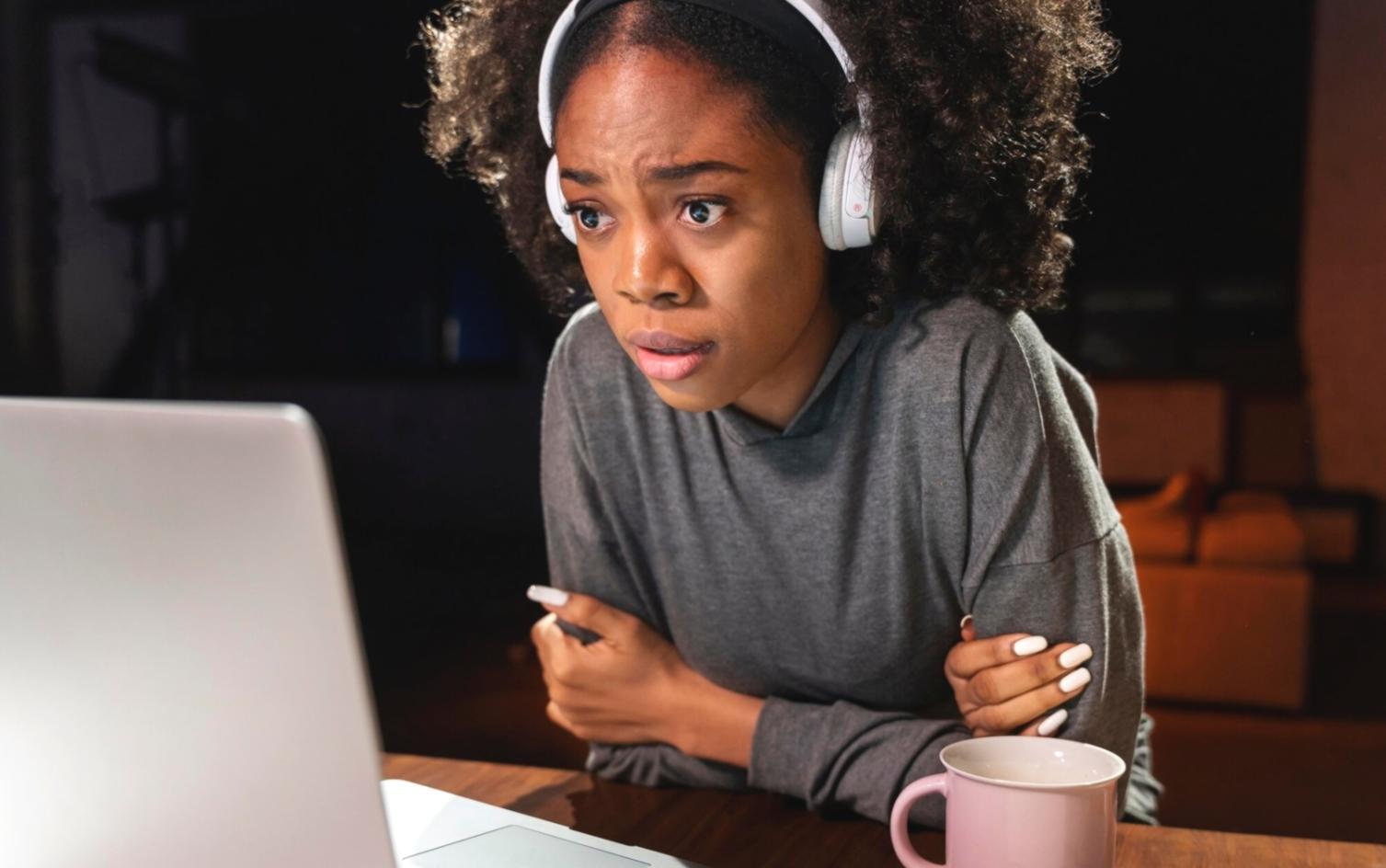 Participant reviewing savings plan documents during workshop session